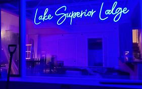 Chequamegon Lake Superior Lodge
